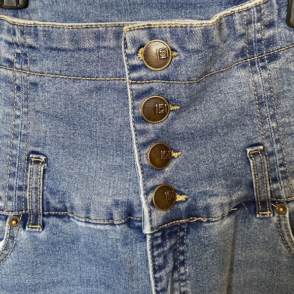 Wide Leg Jeans - Picture 7 of 15